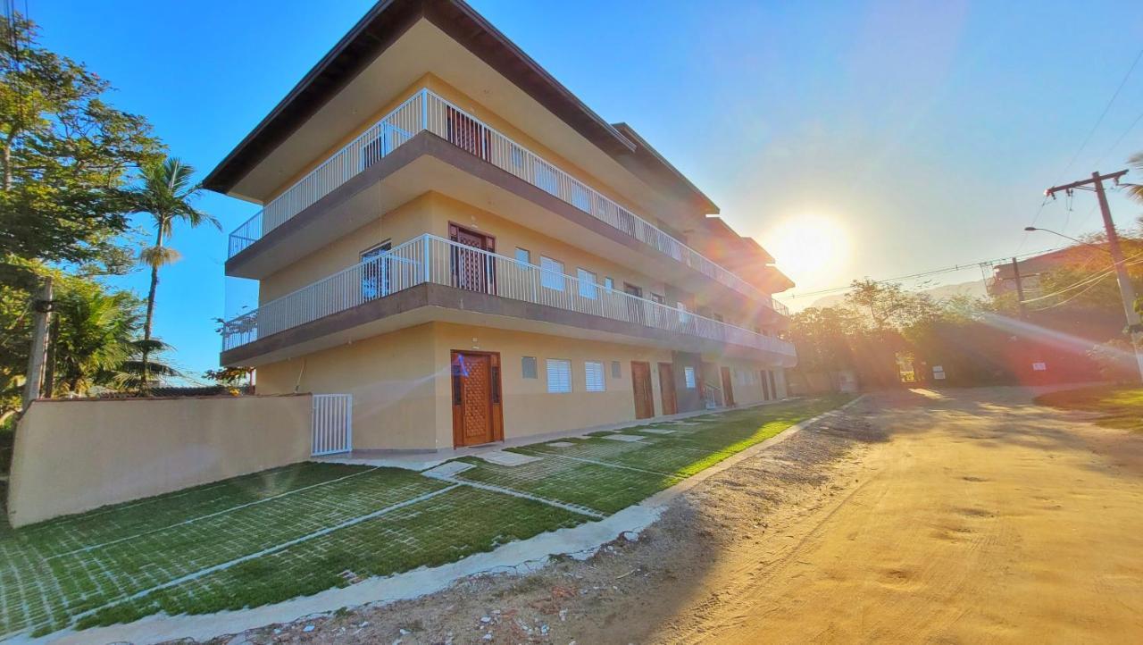Ap Pe Na Areia Sape Apartment Ubatuba
